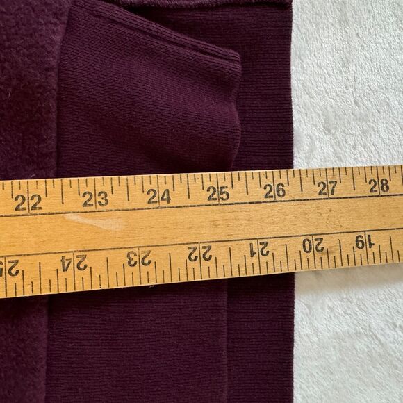 Victoria's Secret PINK Women's Fleece Sweatshirt Size Medium Burgundy - Picture 6 of 6